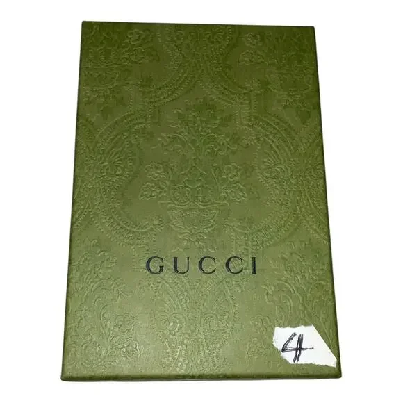 GUCCI Cherry GG Supreme  Beige Gray Bi-fold Wallet W/Box and Card - Picture 16 of 16